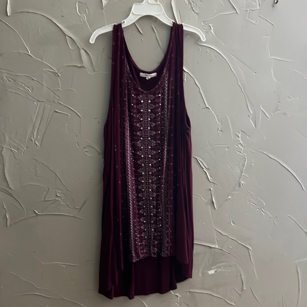 Burgundy tank